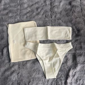 Triangl Bikini